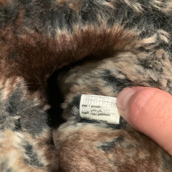 TOMS Ankle Boots - Size 6.5 - Picture 2 of 6